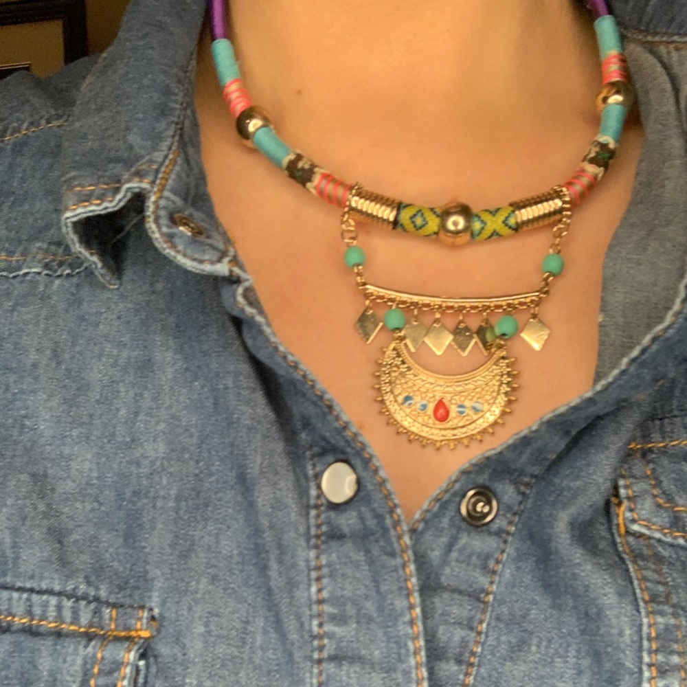 Very unique necklace ❤️💕💜💙💚